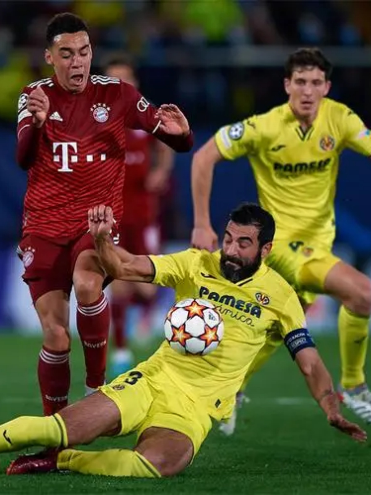 包含赛地聚焦——欧冠今晚热度飙升，费城76人临场应变，赛场秩序良好，轮换策略成焦点的词条-LOL赔率平台