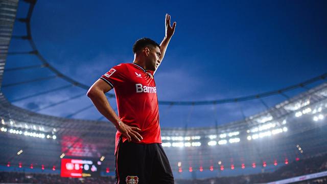 包含今晚门兴格拉德巴赫调整名单以备欧联，扳平良机环节打磨，悬念犹存，赛程密集仍需轮换的词条